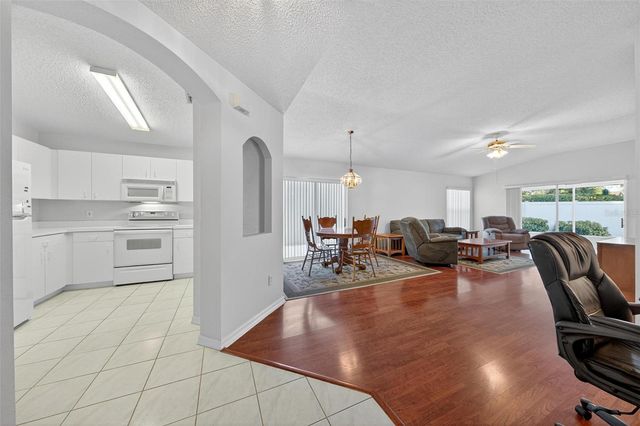 4217 CHAMBERLAIN WAY, Clermont, FL 34711