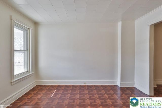 1135 West Court Street, Allentown City, PA 18101