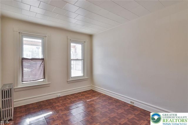 1135 West Court Street, Allentown City, PA 18101