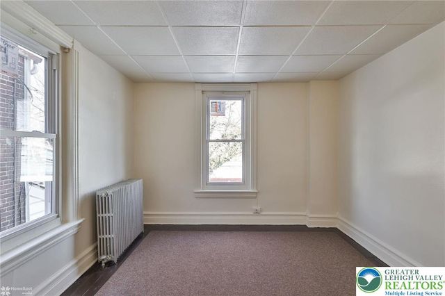 1135 West Court Street, Allentown City, PA 18101