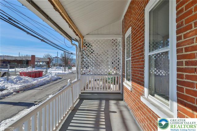 1135 West Court Street, Allentown City, PA 18101