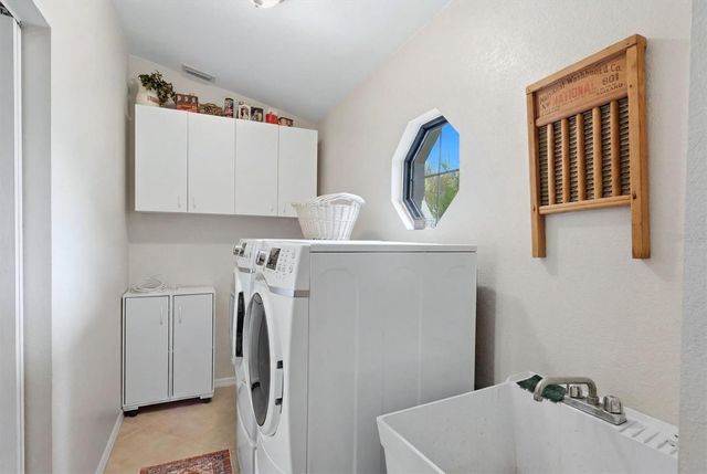 3227 N BISCAYNE DRIVE, North Port, FL 34291