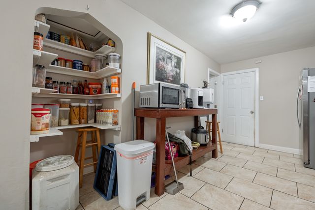 6825 S Rockwell Street, Chicago, IL 60629