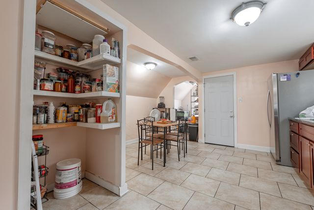 6825 S Rockwell Street, Chicago, IL 60629