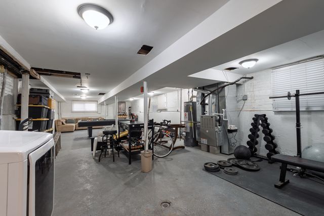 6825 S Rockwell Street, Chicago, IL 60629