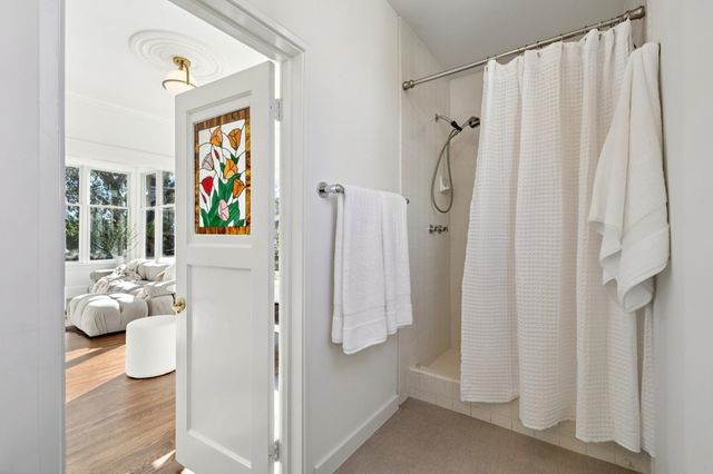 1814 CLINTON AVENUE, Alameda, CA 94501