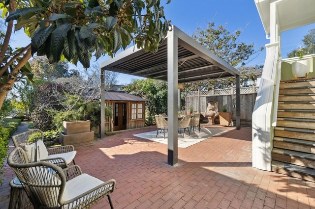 1814 CLINTON AVENUE, Alameda, CA 94501