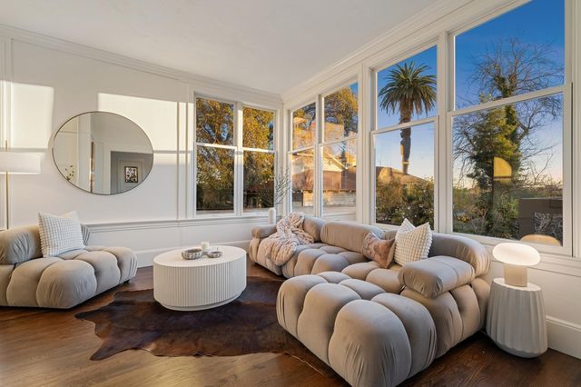 1814 CLINTON AVENUE, Alameda, CA 94501