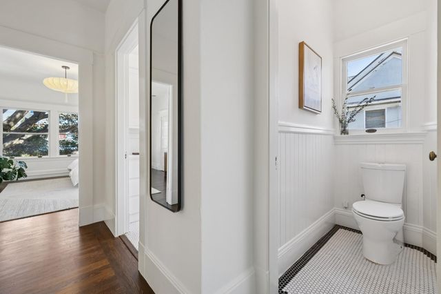 1814 CLINTON AVENUE, Alameda, CA 94501