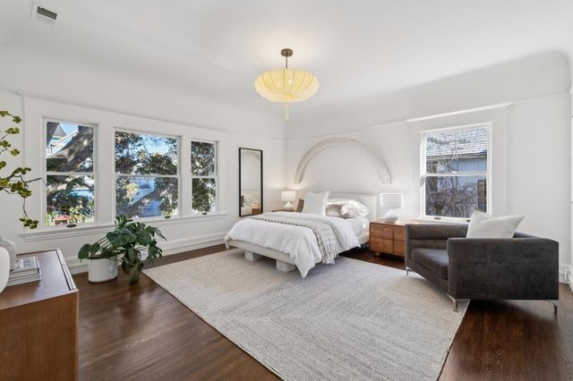 1814 CLINTON AVENUE, Alameda, CA 94501