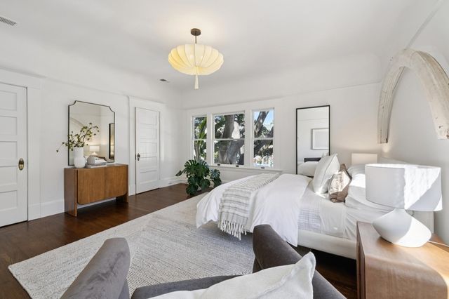 1814 CLINTON AVENUE, Alameda, CA 94501