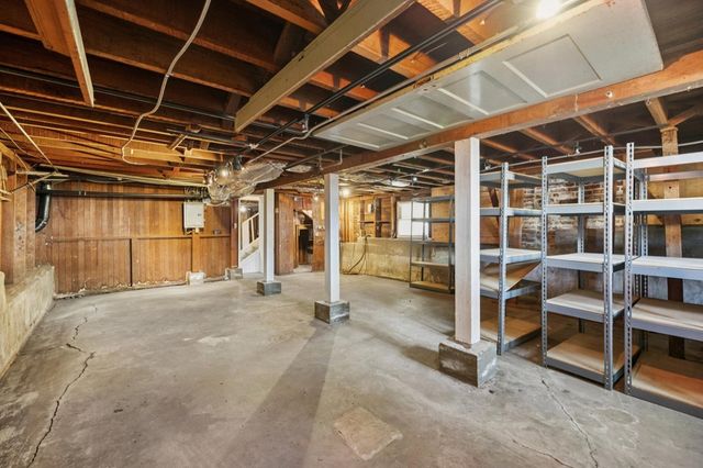 1814 CLINTON AVENUE, Alameda, CA 94501