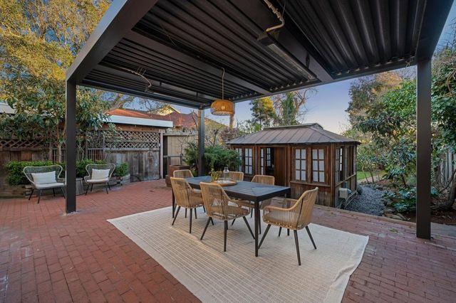 1814 CLINTON AVENUE, Alameda, CA 94501