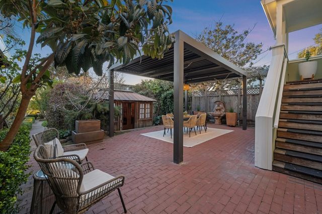 1814 CLINTON AVENUE, Alameda, CA 94501