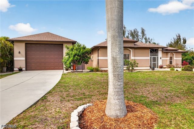 3605 SW 5th ST, Cape Coral, FL 33991