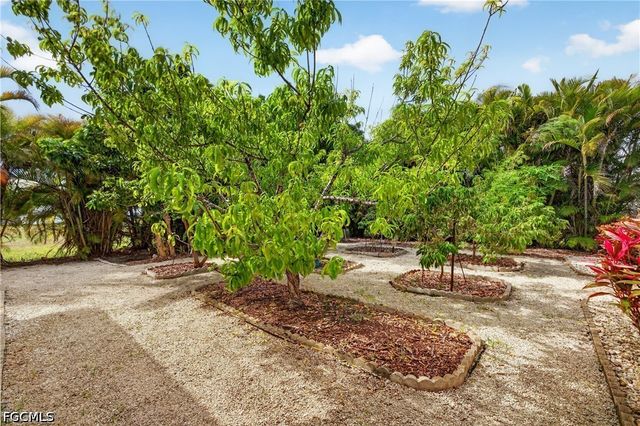 3605 SW 5th ST, Cape Coral, FL 33991