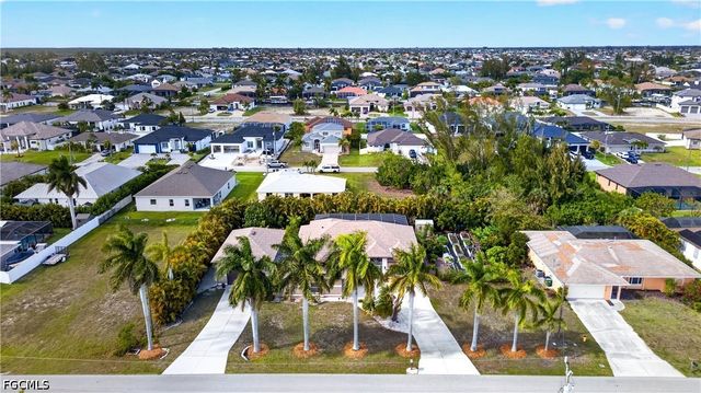 3605 SW 5th ST, Cape Coral, FL 33991