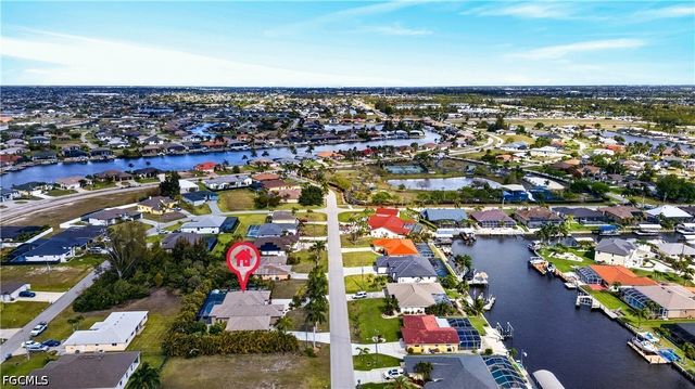 3605 SW 5th ST, Cape Coral, FL 33991