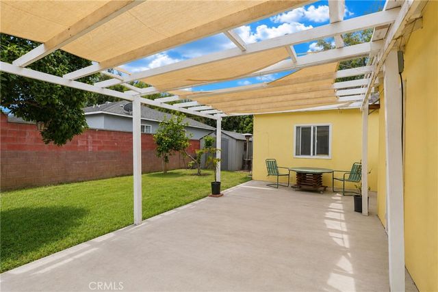 4220 Douglass, Riverside, CA 92507