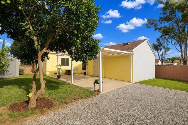 4220 Douglass, Riverside, CA 92507