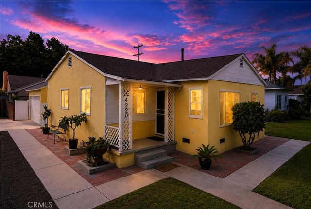 4220 Douglass, Riverside, CA 92507