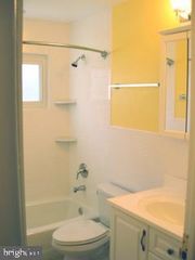 5703 CRAWFORD DR, Rockville, MD 20851