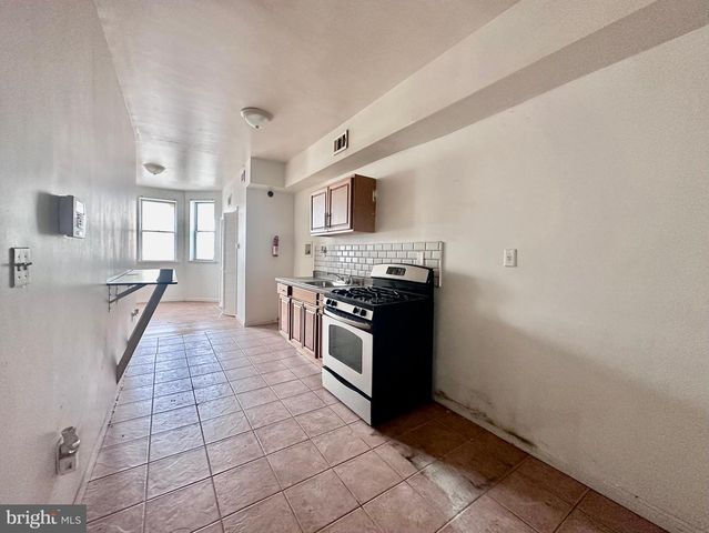 4513 N 19TH ST, Philadelphia, PA 19140