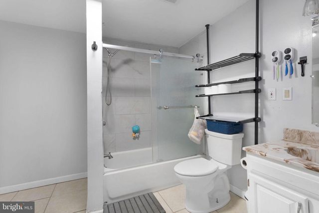 220 GARDEN ST, Mount Holly, NJ 08060