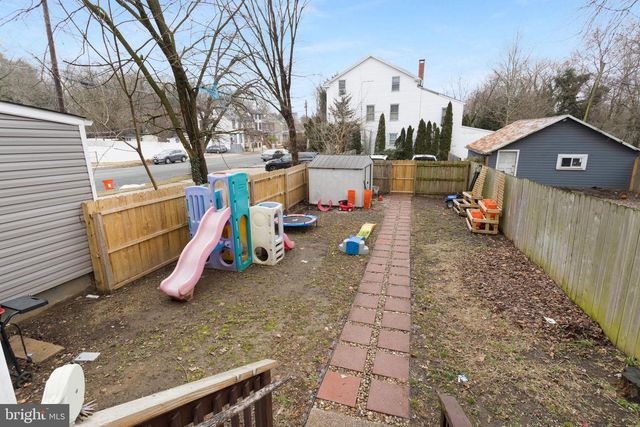 220 GARDEN ST, Mount Holly, NJ 08060