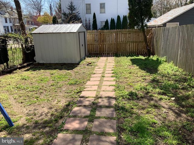 220 GARDEN ST, Mount Holly, NJ 08060