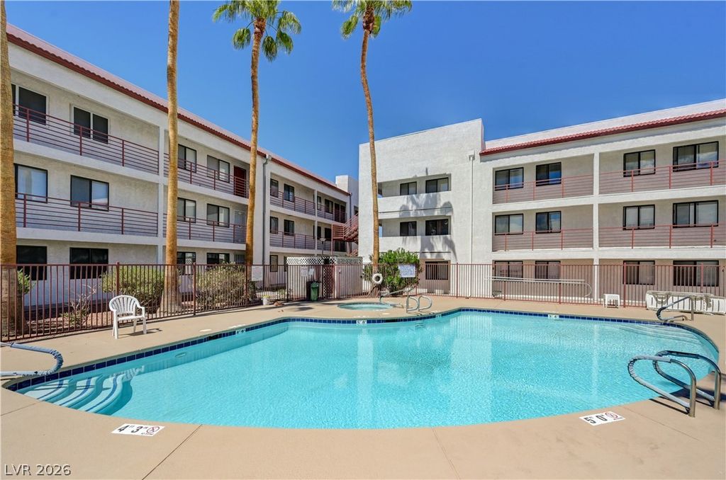 1381 East University Avenue 311, Las Vegas, NV 89119