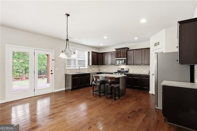 5908 Park Bay Court, Flowery Branch, GA 30542
