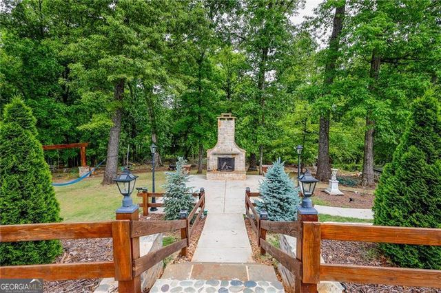 5908 Park Bay Court, Flowery Branch, GA 30542