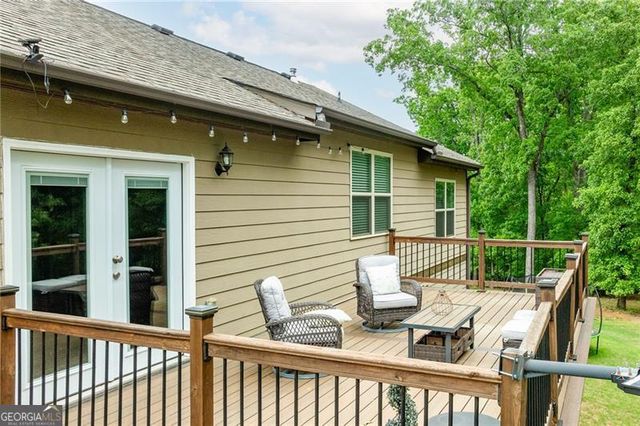 5908 Park Bay Court, Flowery Branch, GA 30542