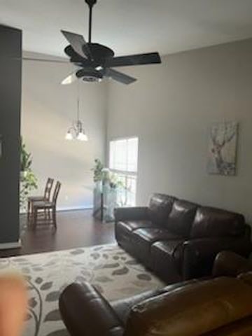 8055 Cambridge Street 40, Houston, TX 77054