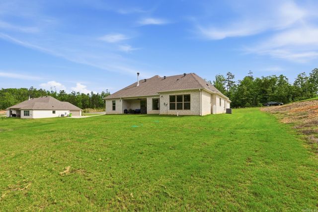 125 Patriots Pt, Benton, AR 72019