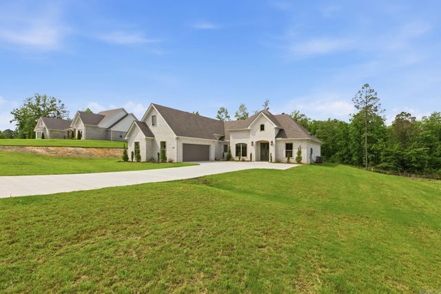 125 Patriots Pt, Benton, AR 72019