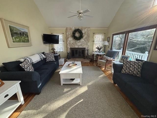 16 Grant Boulevard, Hampton Bays, NY 11946