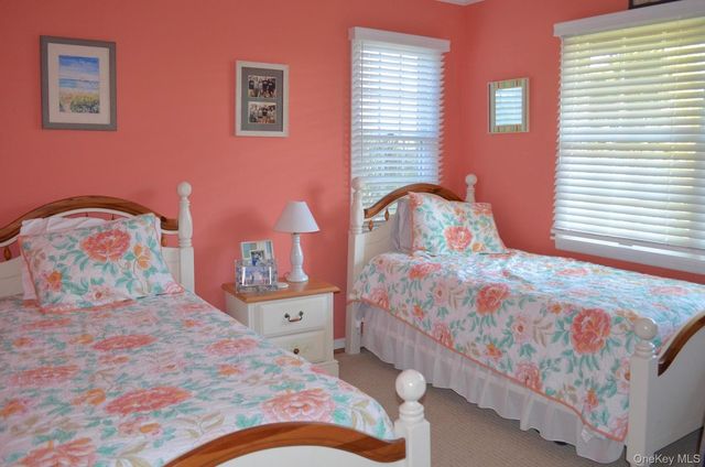 16 Grant Boulevard, Hampton Bays, NY 11946