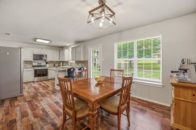 3708 Indian Creek Trail, Granbury, TX 76049