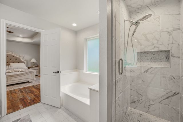 3708 Indian Creek Trail, Granbury, TX 76049