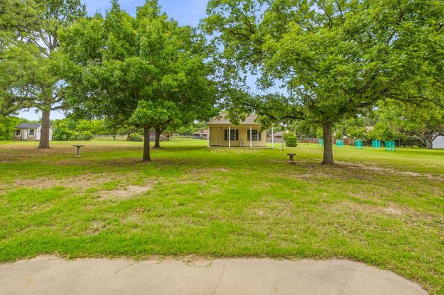 3708 Indian Creek Trail, Granbury, TX 76049