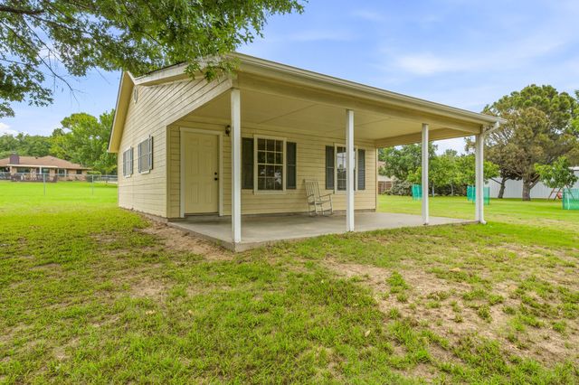 3708 Indian Creek Trail, Granbury, TX 76049