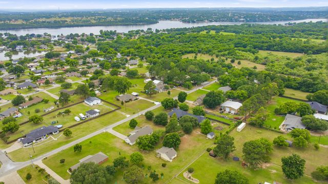 3708 Indian Creek Trail, Granbury, TX 76049