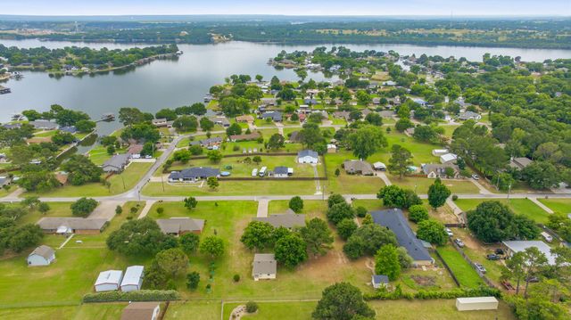 3708 Indian Creek Trail, Granbury, TX 76049
