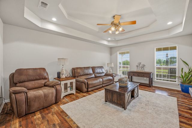 3708 Indian Creek Trail, Granbury, TX 76049