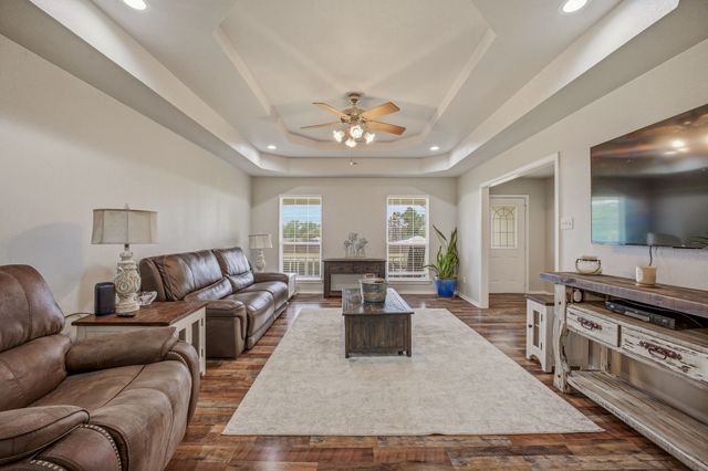 3708 Indian Creek Trail, Granbury, TX 76049