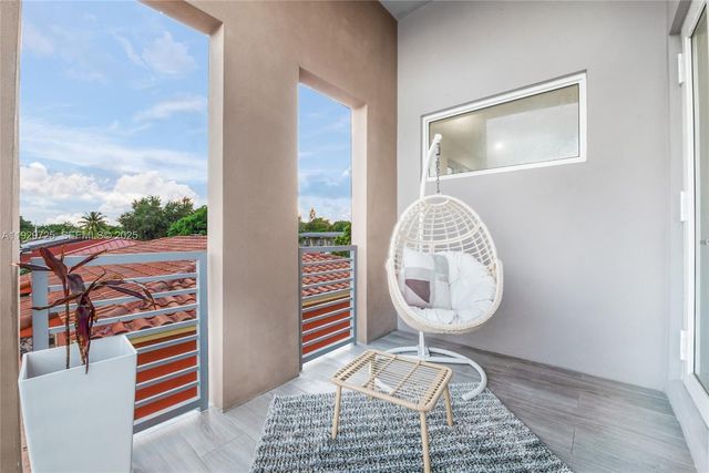 2756 SW 34th Ct B, Miami, FL 33133