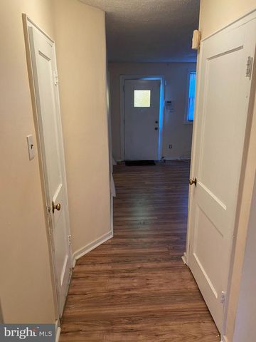 1012 ASH RD, Sharon Hill, PA 19079