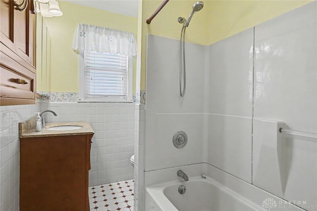 407 Virginia Avenue, Troy, OH 45373